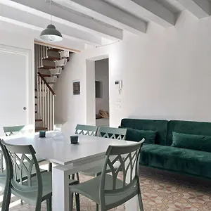 Apartment M'ama