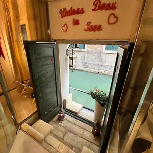 Apartment Luxury Watersdoor