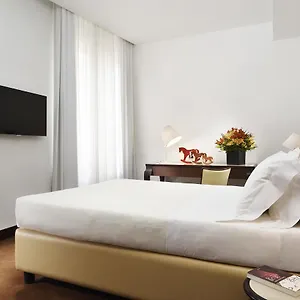 Castello Luxury Apartment